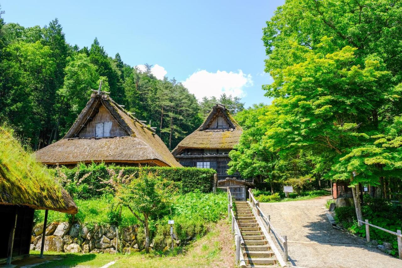 Tabist Kanko Business Hotel Matsuyama Hida Takayama Такаяма Екстериор снимка