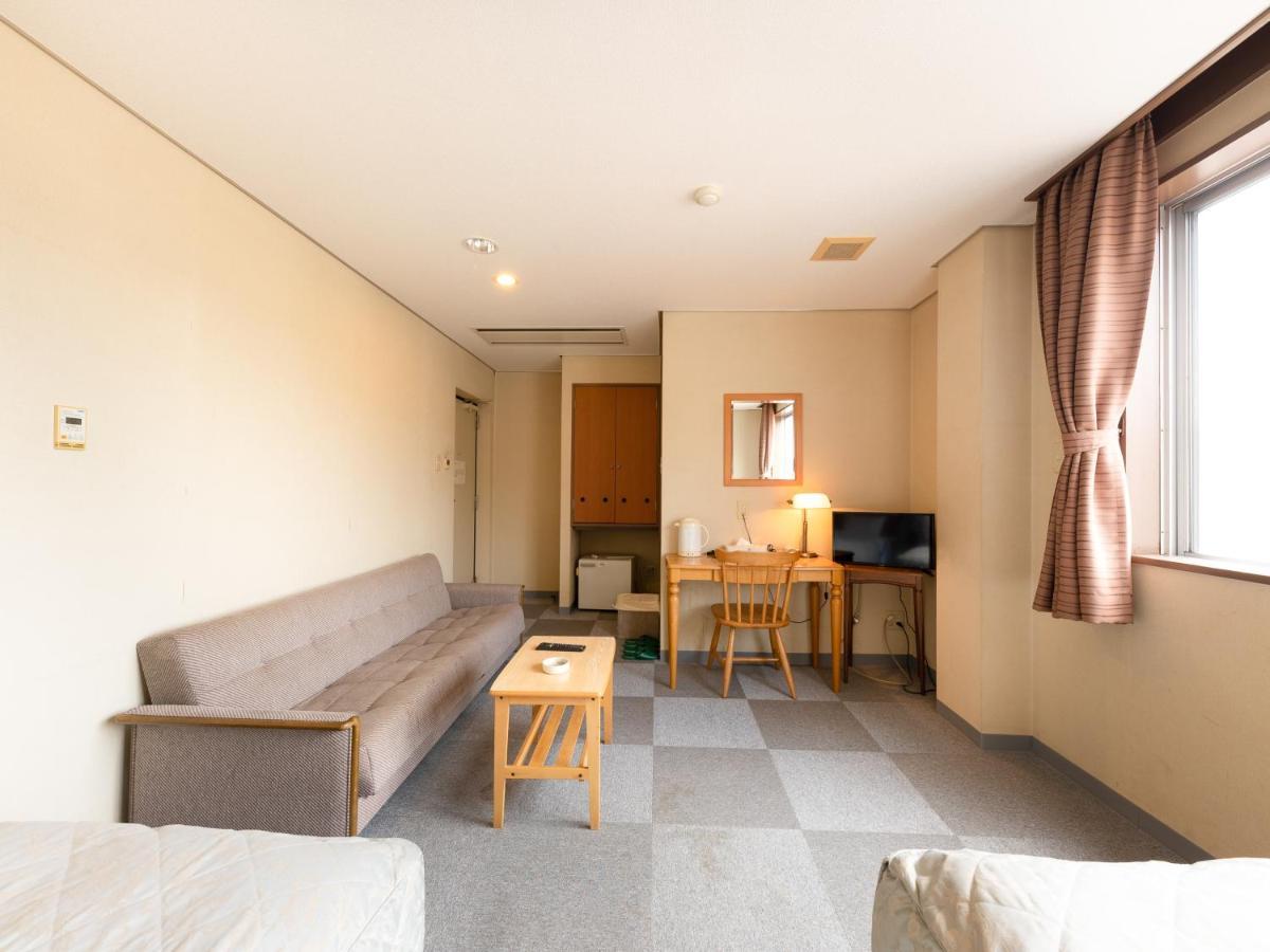 Tabist Kanko Business Hotel Matsuyama Hida Takayama Такаяма Екстериор снимка