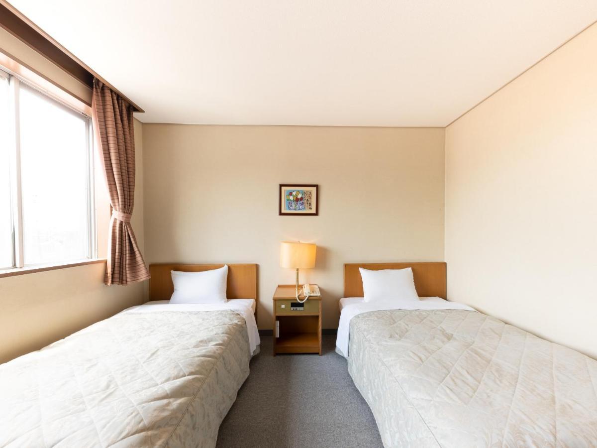 Tabist Kanko Business Hotel Matsuyama Hida Takayama Такаяма Екстериор снимка