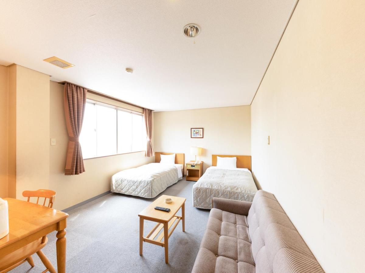 Tabist Kanko Business Hotel Matsuyama Hida Takayama Такаяма Екстериор снимка