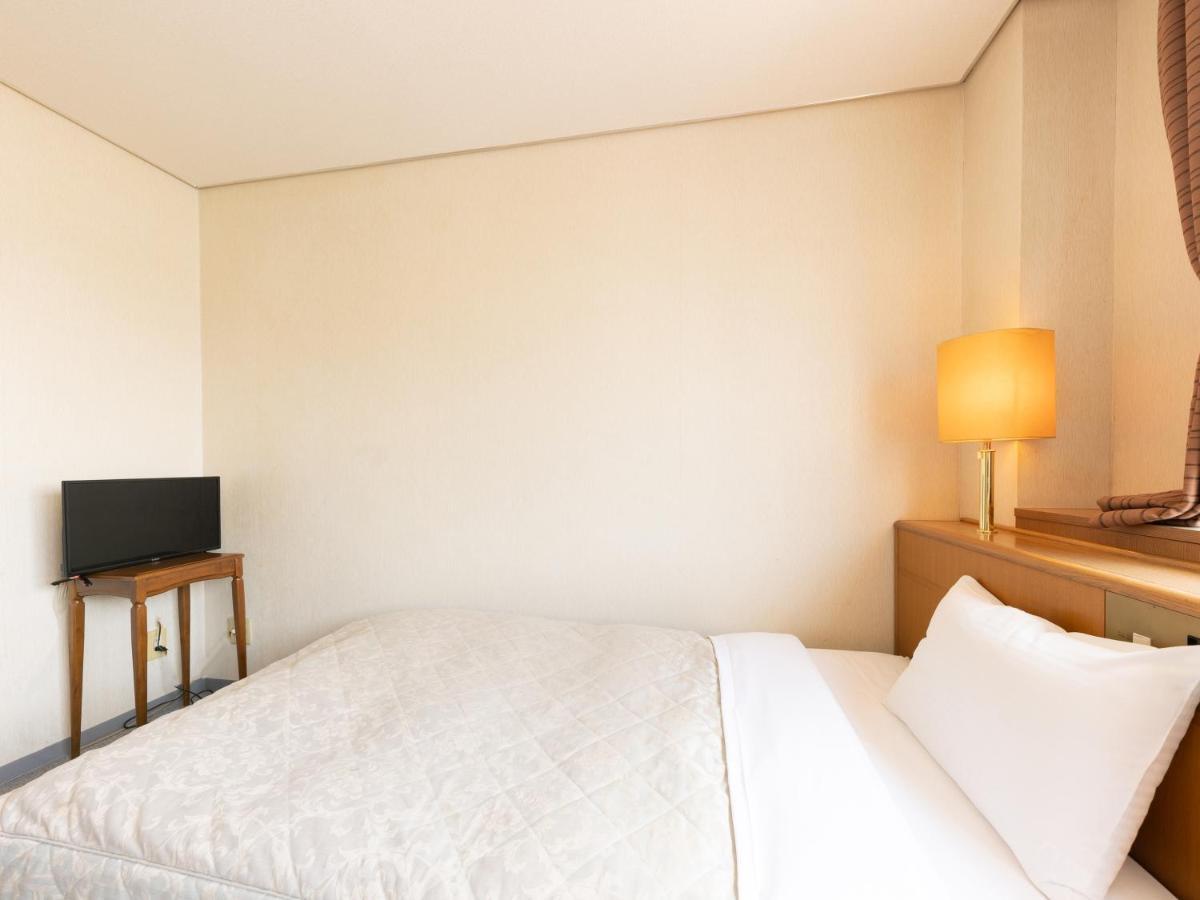 Tabist Kanko Business Hotel Matsuyama Hida Takayama Такаяма Екстериор снимка