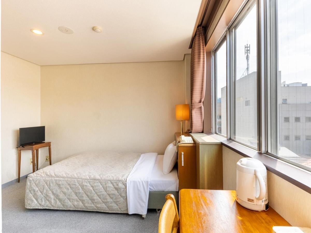 Tabist Kanko Business Hotel Matsuyama Hida Takayama Такаяма Екстериор снимка