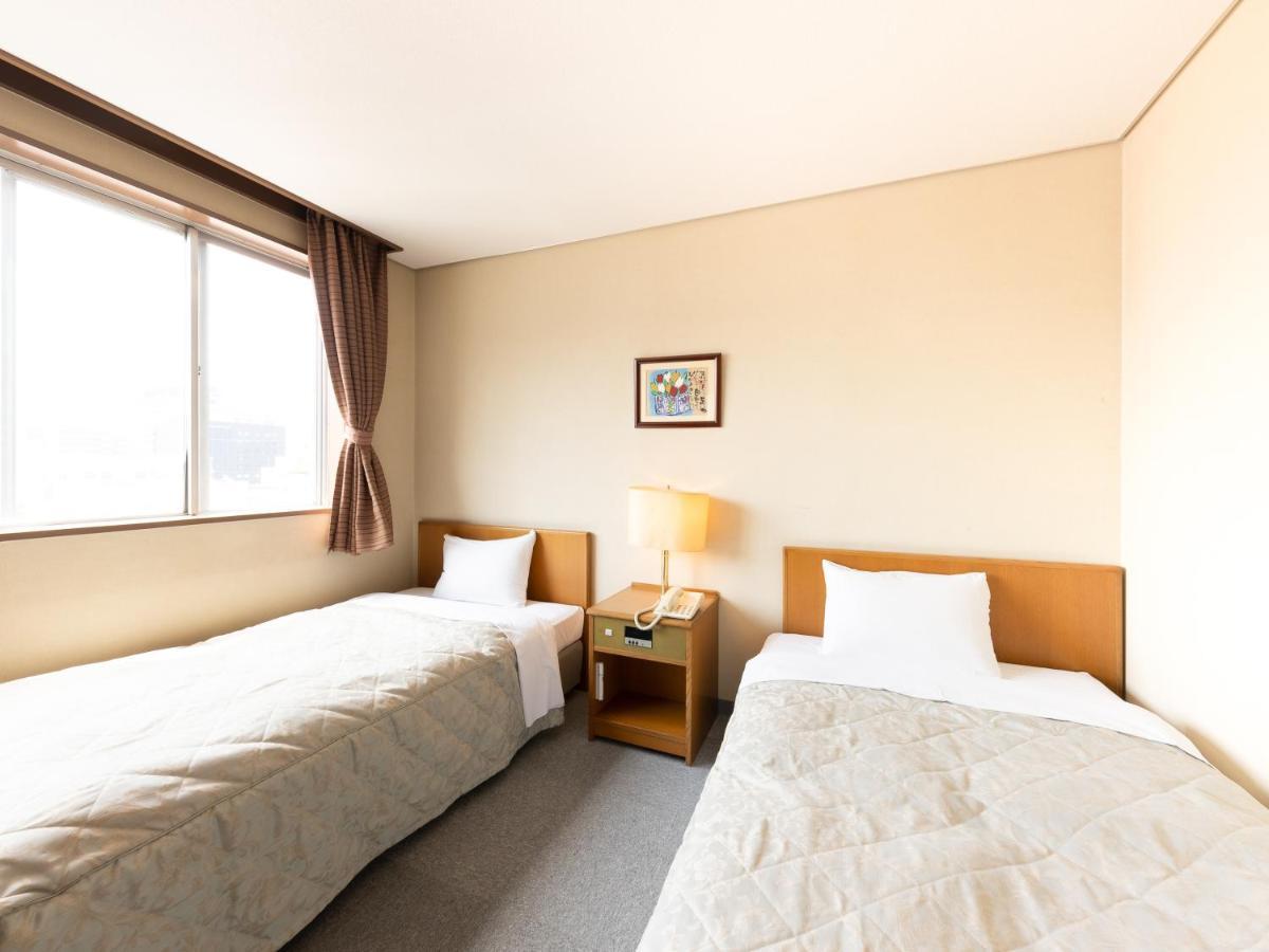 Tabist Kanko Business Hotel Matsuyama Hida Takayama Такаяма Екстериор снимка