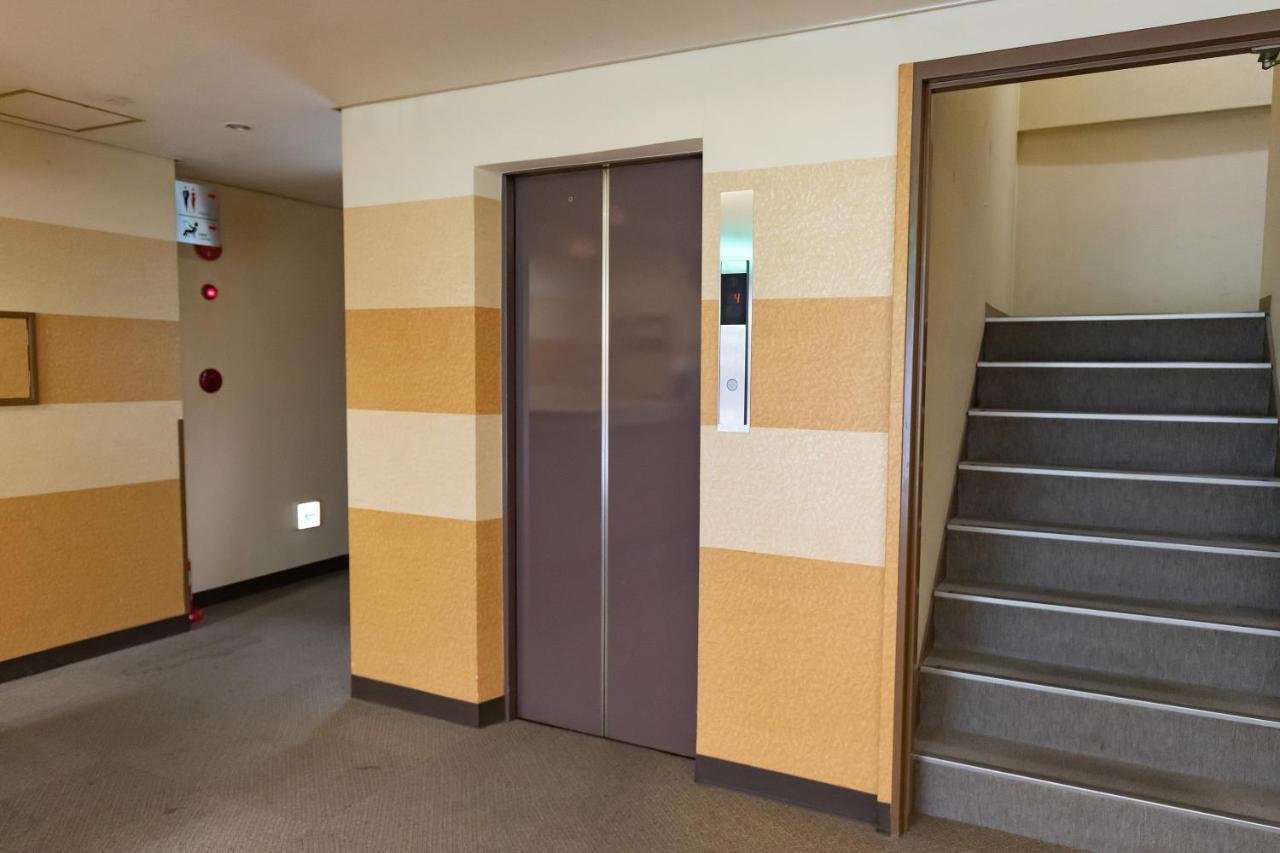 Tabist Kanko Business Hotel Matsuyama Hida Takayama Такаяма Екстериор снимка